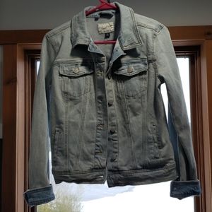 Universal Thread Ladies Denim Jacket